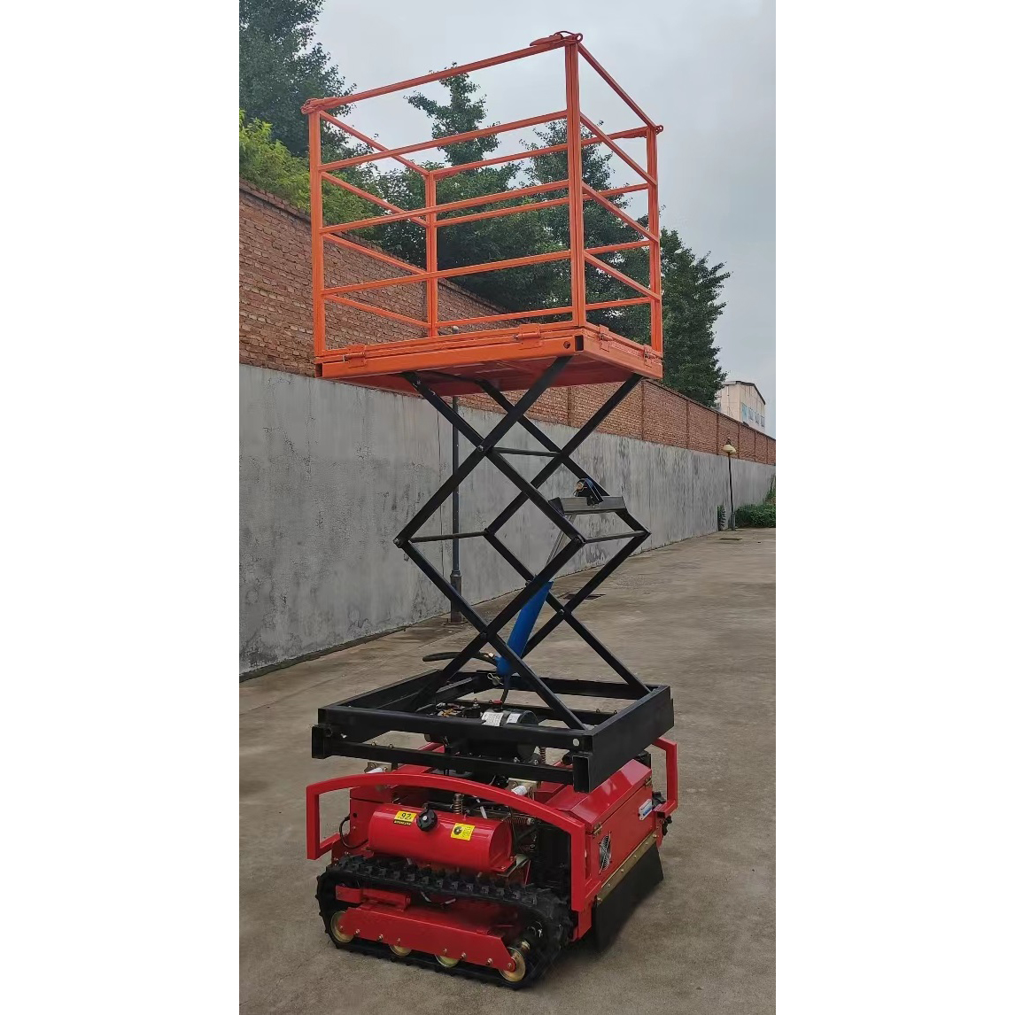 piattaforma di sollevamento per il tosaerba